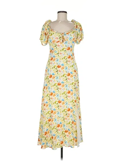 Pre-owned Astr Casual Dress In Yellow