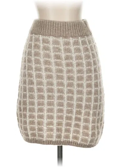 Pre-owned Astr Casual Skirt In Ivory