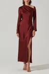 Astr Catriona Dress In Mulberry In Red