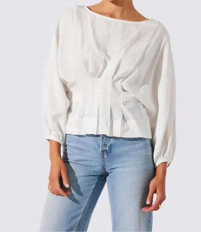 Astr Ciara Top In White In Multi