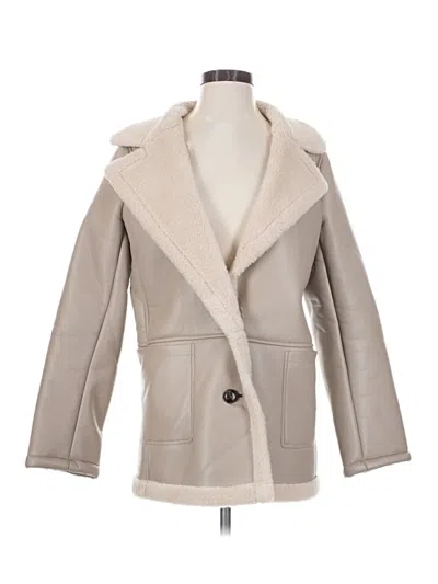 Pre-owned Astr Coat In Ivory
