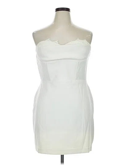Pre-owned Astr Cocktail Dress In White