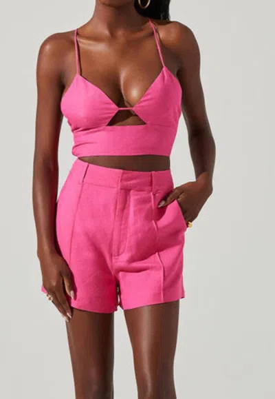 ASTR CUTOUT CROP TOP IN BUBBLE GUM PINK