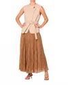 Astr Darrien Vest In Cream In White