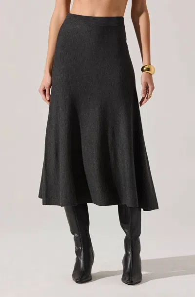 Astr Deora Midi Sweater Skirt In Charcoal In Black