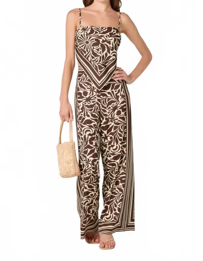 Astr The Label Eva Handkerchief Hem Top In Brown