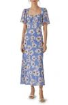 ASTR ASTR THE LABEL FLORAL TIE BACK FLUTTER SLEEVE DRESS