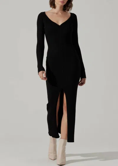 Astr Glenda Sweater Dress In Black