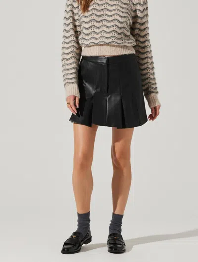 Astr The Label Jaylani Wavy Stitch Sweater In Grey Taupe