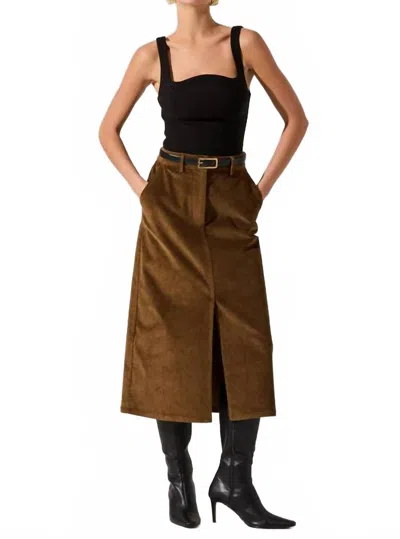 Astr Kendal Curved Neck Bodysuit In Black