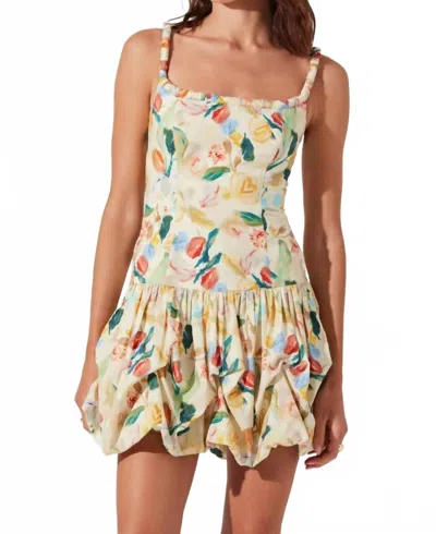 ASTR KEYLA BUBBLE HEM MINI DRESS IN GREEN YELLOW FLORAL
