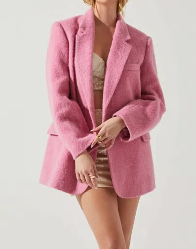 Astr Kindra Coat In Pink