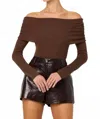 Astr Kylin Knit Off The Shoulder Sweater In Brown In Brown