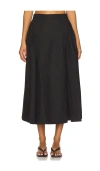 Astr Laila Ruched Detail Midi Skirt In Black In Black