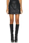 Astr Lindsay Skirt In Black