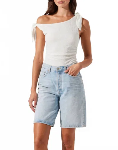 Astr Lora Textured Off Shoulder Top In White