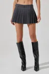 Astr Madi Pleated Skort In Gray In Gray