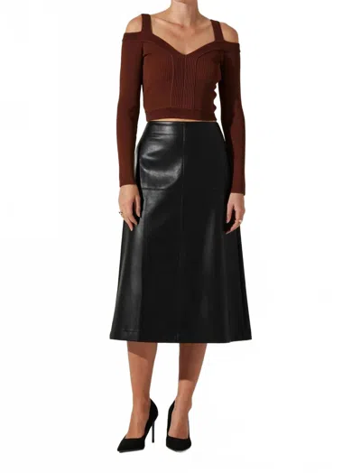 Astr Pacey Knit Sweater In Mulberry In Brown