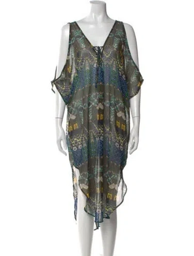 Pre-owned Astr Printed Midi Length Dress In Green