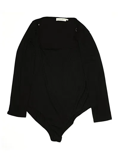 Pre-owned Astr Romper In Black