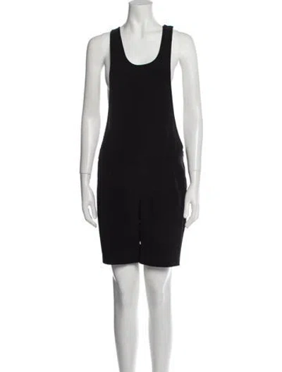 Pre-owned Astr Scoop Neck Romper In Black