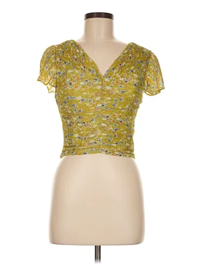 Pre-owned Astr Short Sleeve Blouse In Yellow