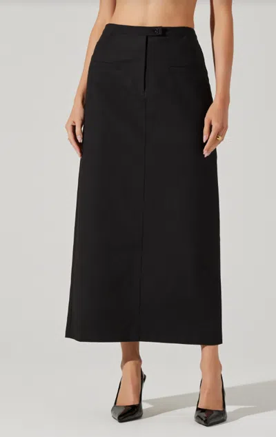 Astr Sibley Midi Skirt In Black