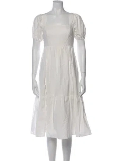 Pre-owned Astr Square Neckline Midi Length Dress In White