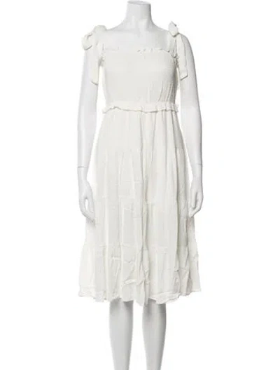 Pre-owned Astr Square Neckline Midi Length Dress In White