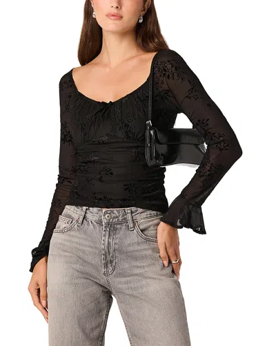 Astr The Label Belsie Scoop Neck Side Ruched Top In Black