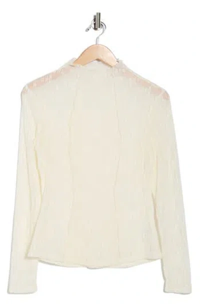 Astr The Label Colleen Lace Top In White