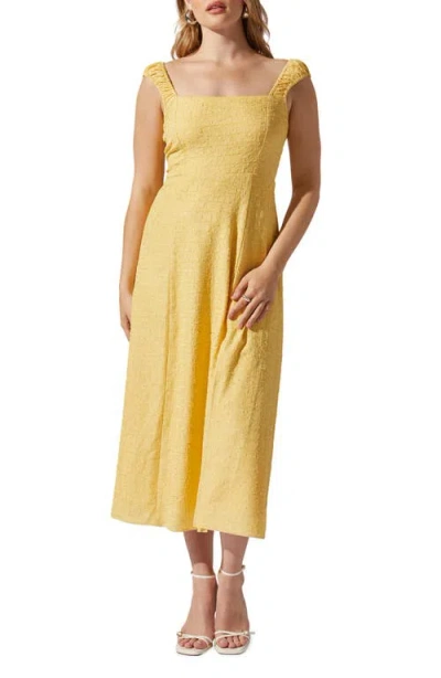 Astr The Label Crinkle Maxi Dress In Yellow