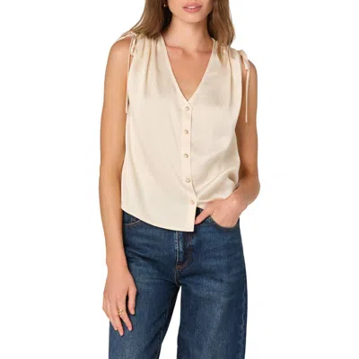 Astr The Label Gathered Tie Shoulder Top In White