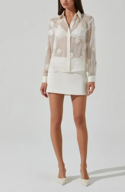 Astr The Label Ioannis Floral Appliqué Button-up Shirt In Cream