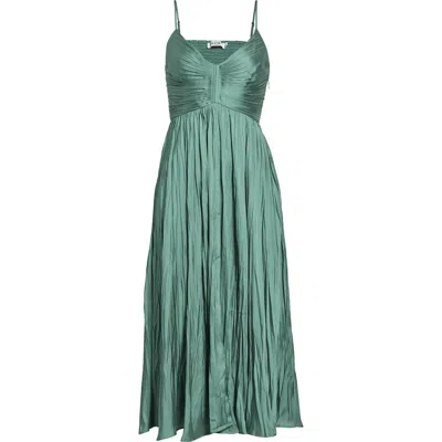 Astr The Label Maeve Midi Dress In Green