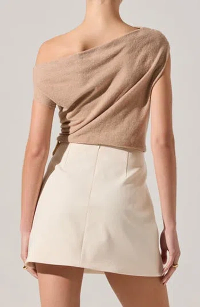 Astr The Label Off The Shoulder Knit Top In Natural