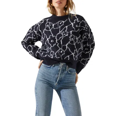 Astr The Label Saira Sweater In Animal Print