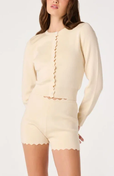 Astr The Label Scalloped Placket Crop Cardigan In Neutral