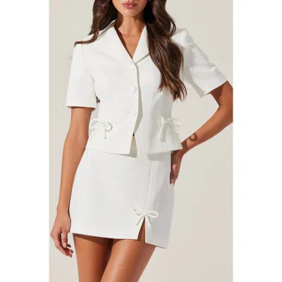 Astr The Label Sophie Short Sleeve Blazer In White