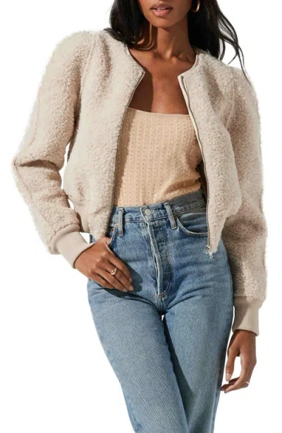 Astr The Label Stacy Faux Shearling Crop Jacket In Ivory