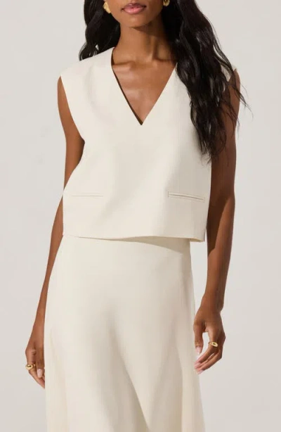 Astr The Label V-neck Sleeveless Boxy Top In Ecru