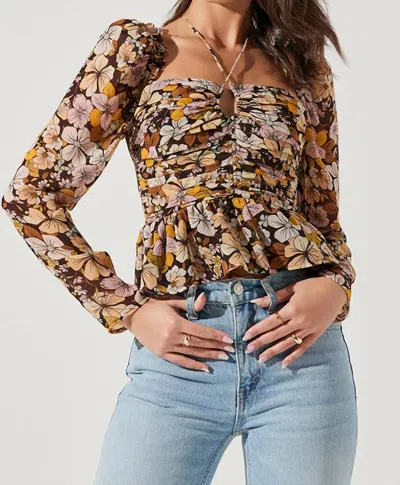 ASTR TONI LONG SLEEVE TOP IN BROWN FLORAL
