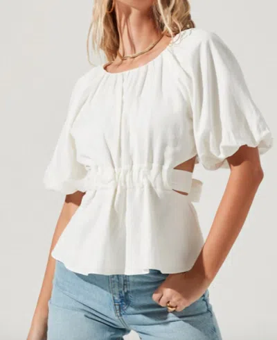 Astr Vendetta Top In White