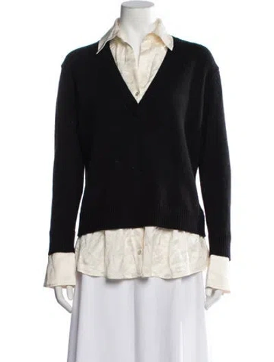 Pre-owned Astr V-neck Sweater In Black
