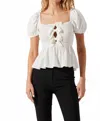 Astr Darlene Puff Sleeve Top In White In White