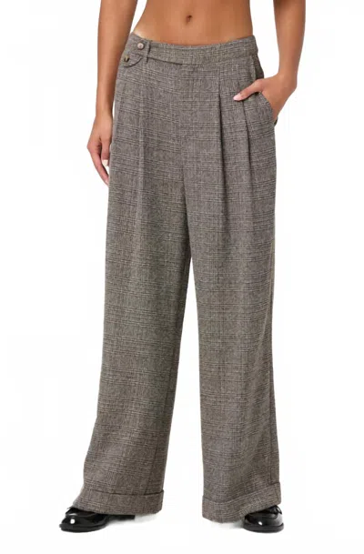 Astr Women's Lanie Pant In Grey Plaid In Gray