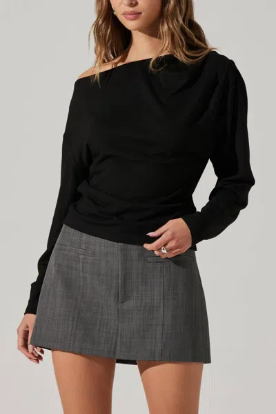 Astr Women's Nary Top In Black