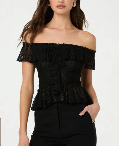 ASTR WOMEN'S OFF-THE-SHOULDER LACE RUFFLE TOP