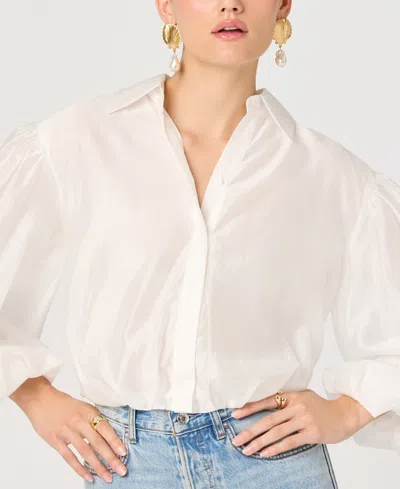 Astr Women's V-neck Button Front Top In White