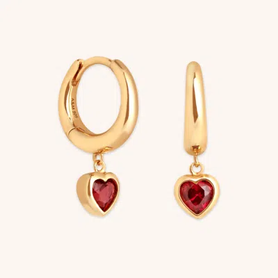 Astrid &amp; Miyu Bezel Heart Huggies